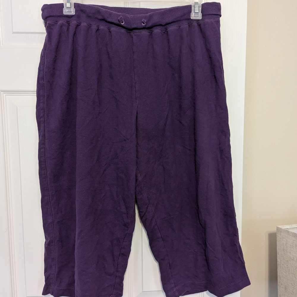 Elegant Purple Women's Capris